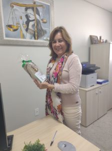 ENTREGA DOS PRESENTES – DIA DA DEFENSORA E DO DEFENSOR PÚBLICO